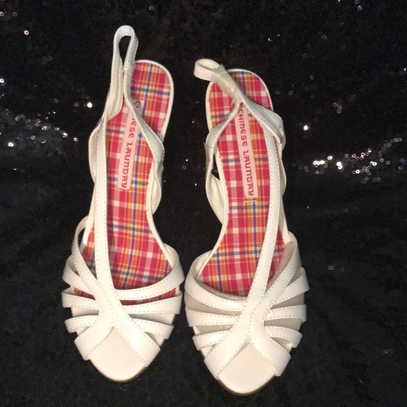 Chinese Laundry White Slingbacks NWT Sz 7.5 - Picture 2 of 7
